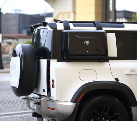 Land Rover Defender 2023 — аренда в Дубае — фото 8