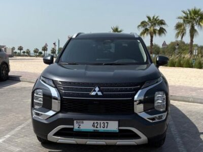 Mitsubishi Outlander 2025 — Dubai