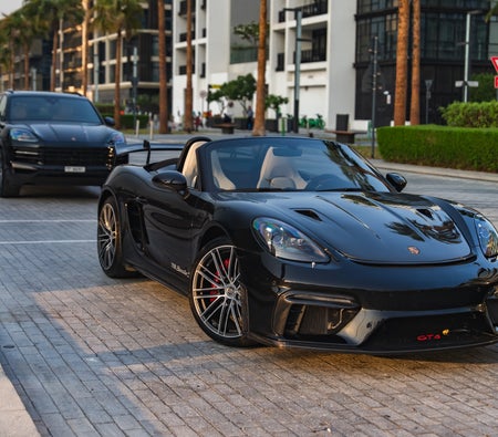 Porsche 718 Boxster S 2024 in Dubai — photo 9