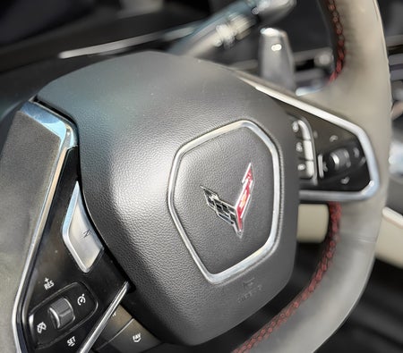Chevrolet Corvette C8 Stingray Convertible 2023 — аренда в Дубае — фото 7