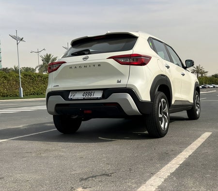Nissan Magnite 2025 in Dubai — photo 4