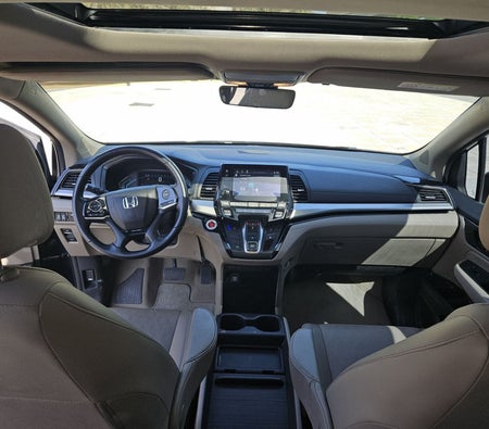 Honda Odyssey 2022 — аренда в Дубае — фото 3