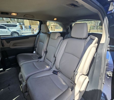 Honda Odyssey 2022 — аренда в Дубае — фото 7