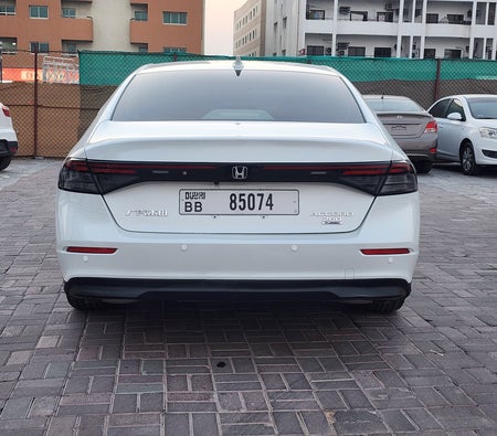 Honda Accord 2024 — аренда в Дубае — фото 5