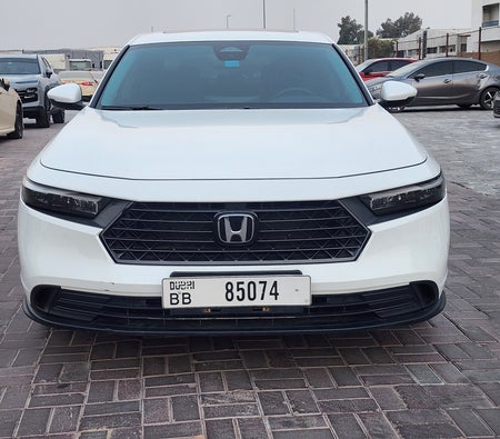 Honda Accord 2024 — аренда в Дубае — фото 9