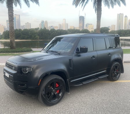 Land Rover Defender 2022 — аренда в Дубае — фото 9