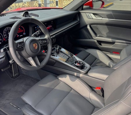Porsche 911 Carrera Convertible 2026 — аренда в Дубае — фото 3