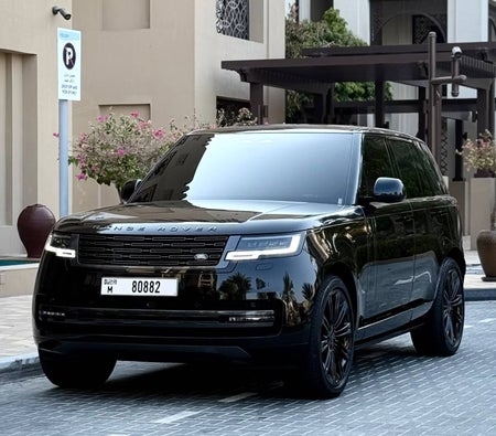 Land Rover Range Rover Vogue HSE V8 Black Edition 2026 for rent