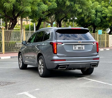 Cadillac XT6 2023 in Dubai — photo 5