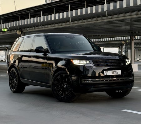 Land Rover Range Rover Vogue HSE V8 2025 for rent