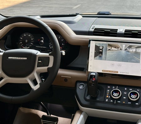 Land Rover Defender V6 2025 — аренда в Дубае — фото 3
