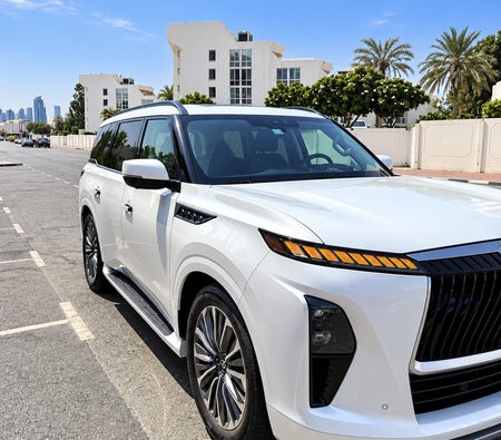 Infiniti QX80 2025 in Dubai — photo 3