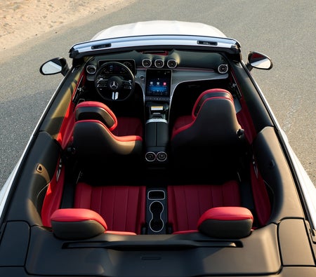 Mercedes-Benz CLE 300 Convertible 2024 — аренда в Дубае — фото 8