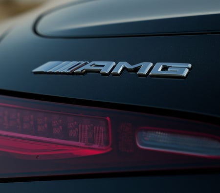 Mercedes-Benz SL43 AMG 2023 — аренда в Дубае — фото 9