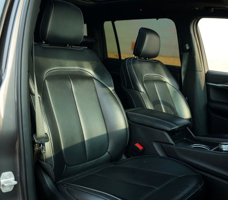 Jeep Grand Cherokee 2024 — аренда в Дубае — фото 5