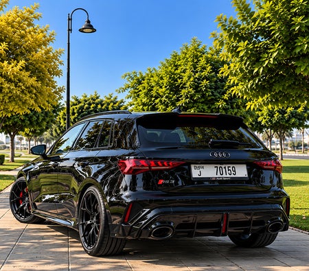 Audi RS3 Sportback 2026 in Dubai — photo 5
