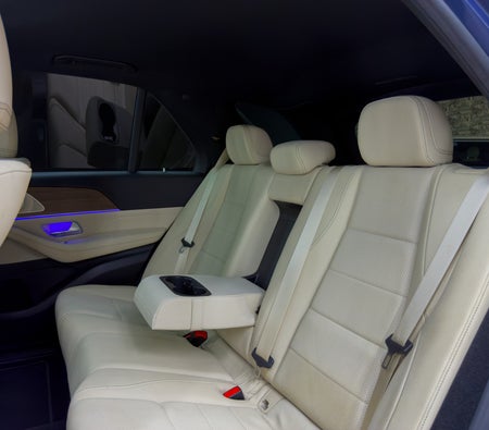 Mercedes-Benz GLE 350 2025 — аренда в Дубае — фото 6