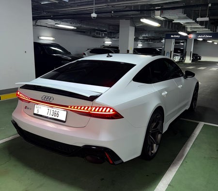 Audi RS7 2025 — аренда в Дубае — фото 5