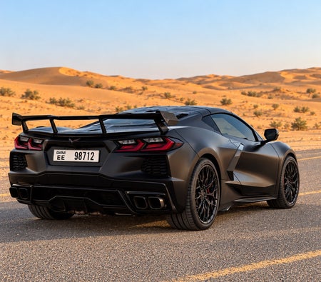 Chevrolet Corvette C8 Stingray Convertible 2025 — аренда в Дубае — фото 5