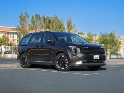 Kia Carnival 2025 — Abu Dhabi
