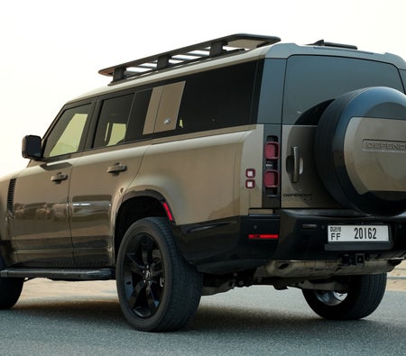 Land Rover Defender X V6 2023 in Abu Dhabi — photo 4
