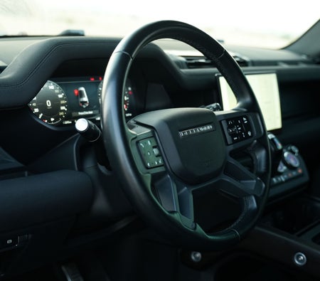 Land Rover Defender X V6 2023 in Abu Dhabi — photo 5