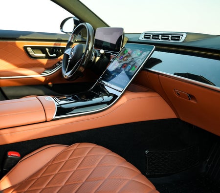 Mercedes-Benz S580 2024 in Abu Dhabi — photo 8