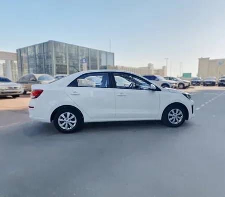 Kia Pegas 2023 in Dubai — photo 3