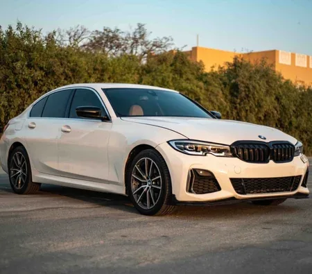 BMW 330i 2020 in Dubai — photo 7