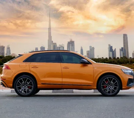 Audi Q8 2021 in Dubai — photo 3