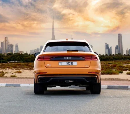 Audi Q8 2021 in Dubai — photo 8