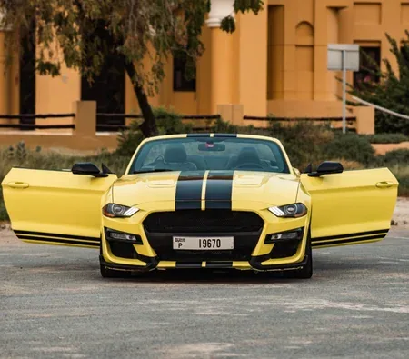 Ford Mustang GT Convertible V8 2020 напрокат