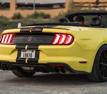 Ford Mustang GT Convertible V8 2020 in Dubai — photo 9
