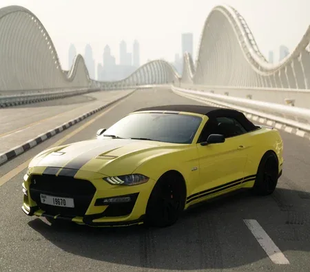 Ford Mustang GT Convertible V8 2020 in Dubai — photo 10