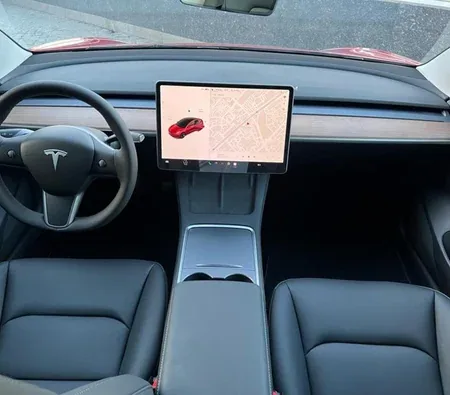 Tesla Model 3 Standard Plus 2023 in Dubai — photo 7