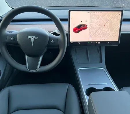 Tesla Model 3 Standard Plus 2023 in Dubai — photo 9
