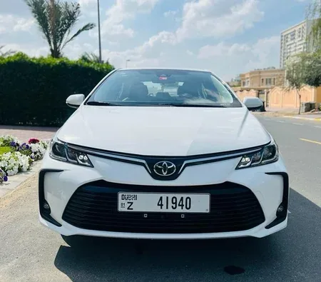 Toyota Corolla 2023 напрокат в Дубае