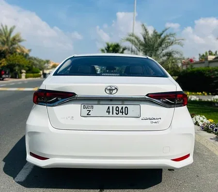 Toyota Corolla 2023 — аренда в Дубае — фото 6