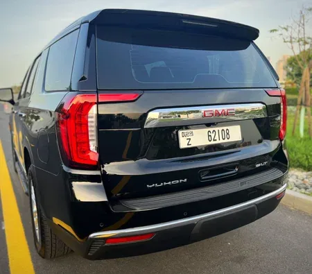 GMC Yukon 2023 in Dubai — photo 6