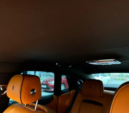 Land Rover Range Rover Sport SVR 2022 in Abu Dhabi — photo 4