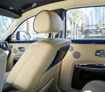 Rolls-Royce Ghost Series II 2016 in Abu Dhabi — photo 9