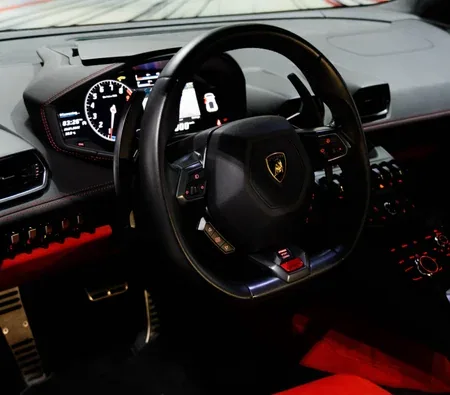 Lamborghini Huracan Coupe LP610-4 2016 in Abu Dhabi — photo 5
