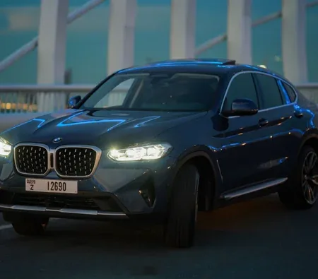 BMW X4 2022 in Dubai — photo 7
