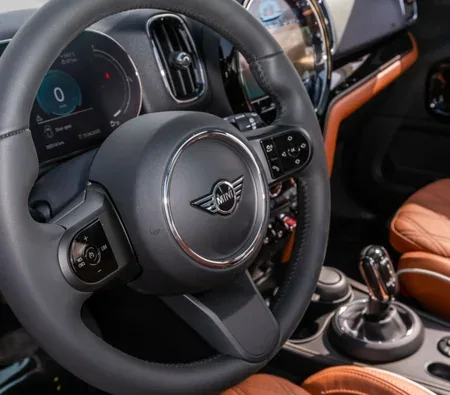 Mini Cooper Countryman 2023 in Dubai — photo 2