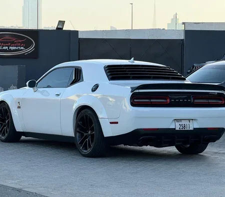 Dodge Challenger SRT V8 2021 in Dubai — photo 4