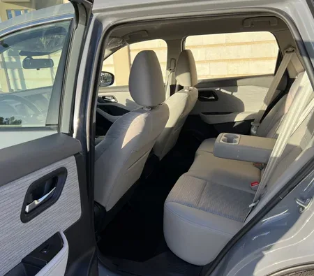 Nissan XTrail 2023 — аренда в Дубае — фото 7