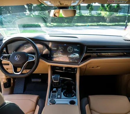 Volkswagen Touareg 2023 in Dubai — photo 7
