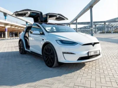 Tesla Model X Plaid 2023