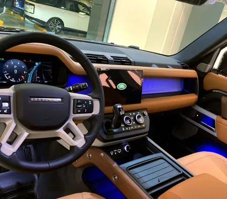 Land Rover Defender V6 2023 — аренда в Дубае — фото 2
