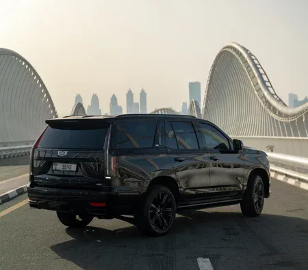 Cadillac Escalade Platinum Sport 2023 — аренда в Дубае — фото 6